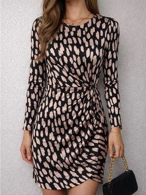 ANDREE BY UNIT Black & Blush Long Sleeve Printed Wrap Dress